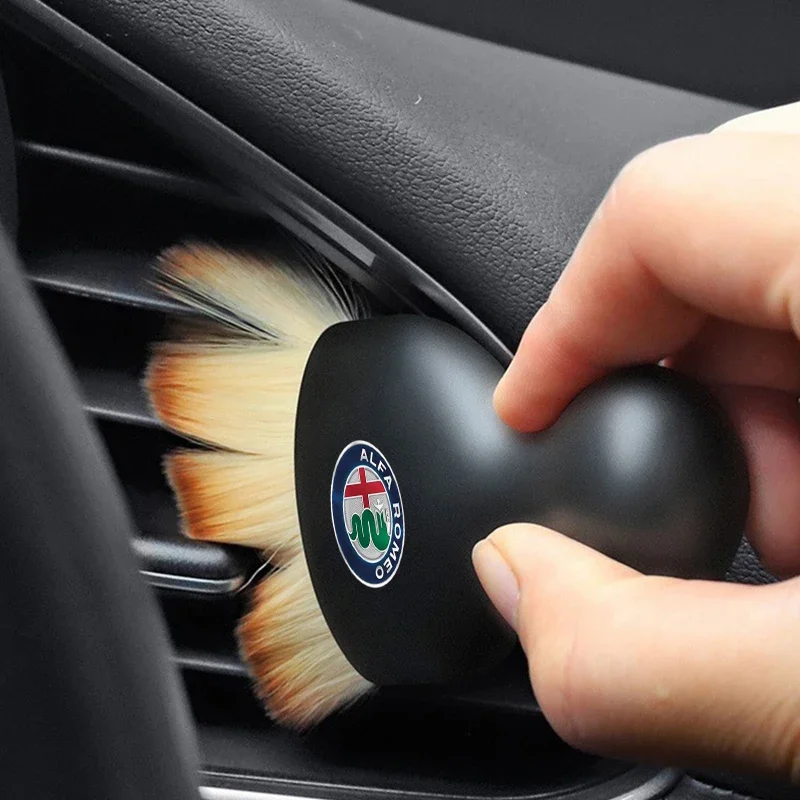 ملصق سيارة ألفا روميو، أداة تن - مراجعة Dust Removal Sticker وسعره