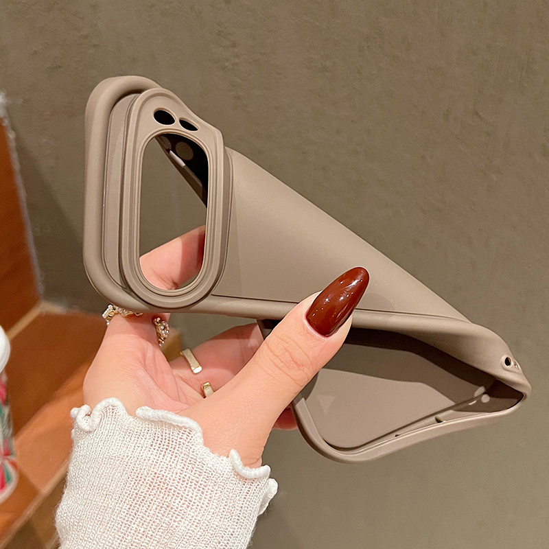 غطاء هاتف من مادة TPU بنمط نجو - مراجعة Google Pixel 8A وسعره